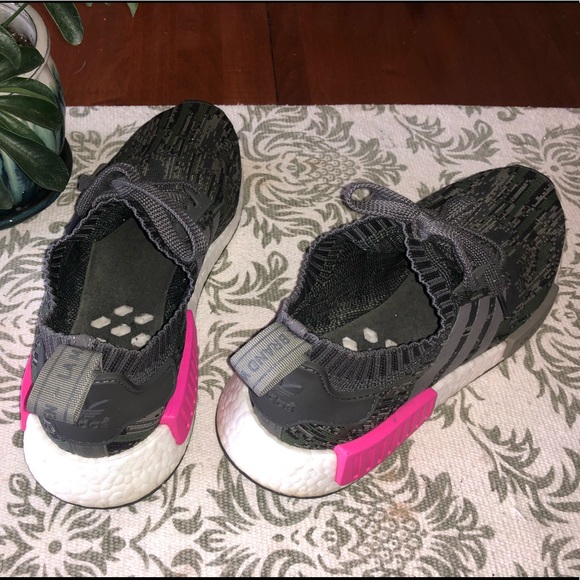 Men’s NMD R1 Utility Grey Camo - Picture 4 of 5